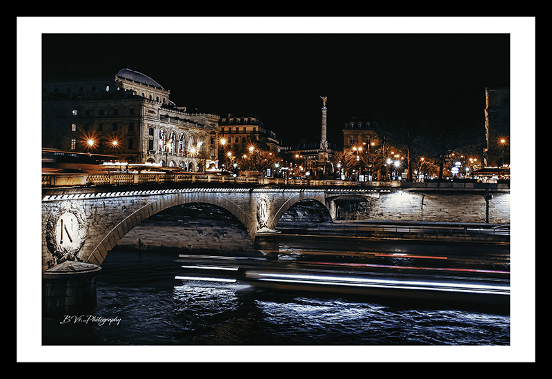 Pl St-Michel - Paris 2008 - 23h54m59s