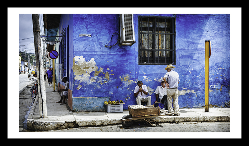 Calle Calzada - Cuba 2015 - 12h36m52s